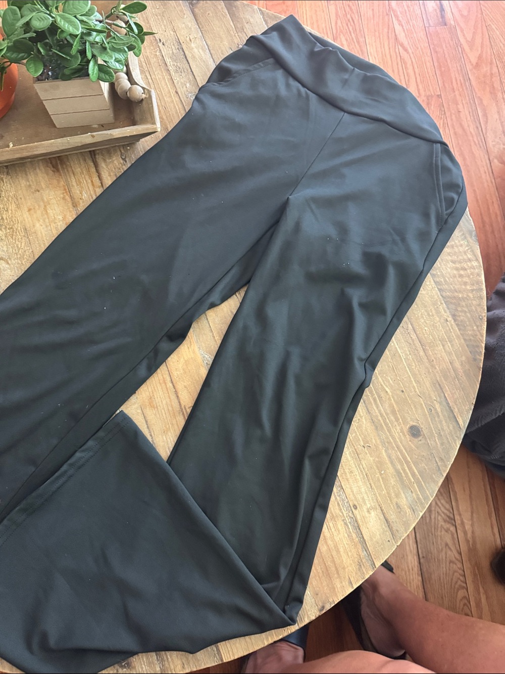 SHEIN Black Boot Cut Pull-On Pants